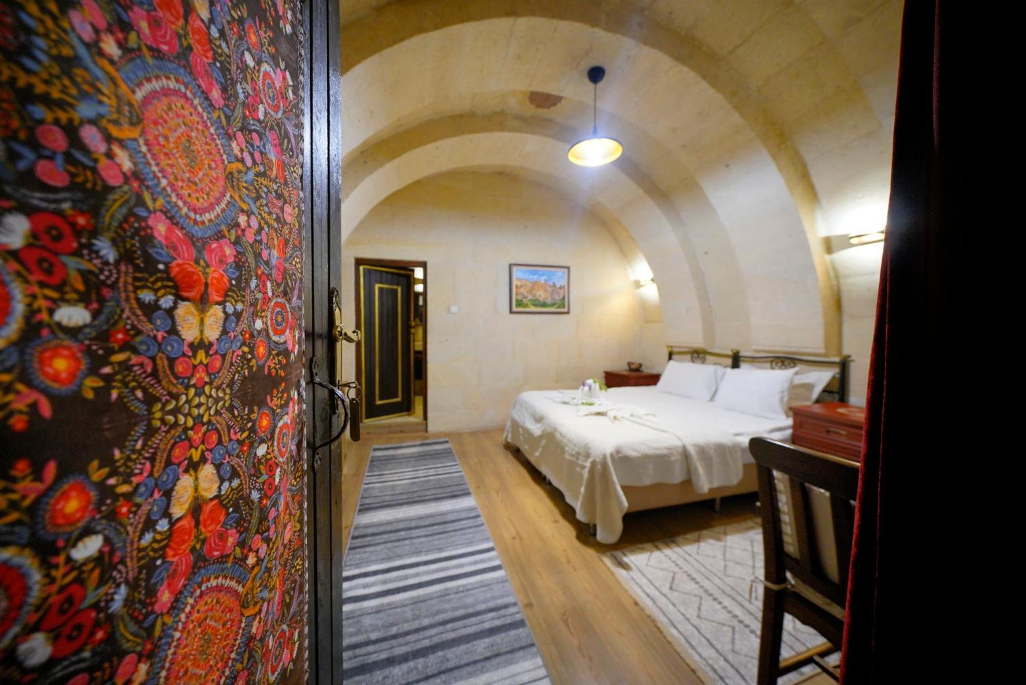 Antik Cave House Hotel Ürgüp Exterior foto