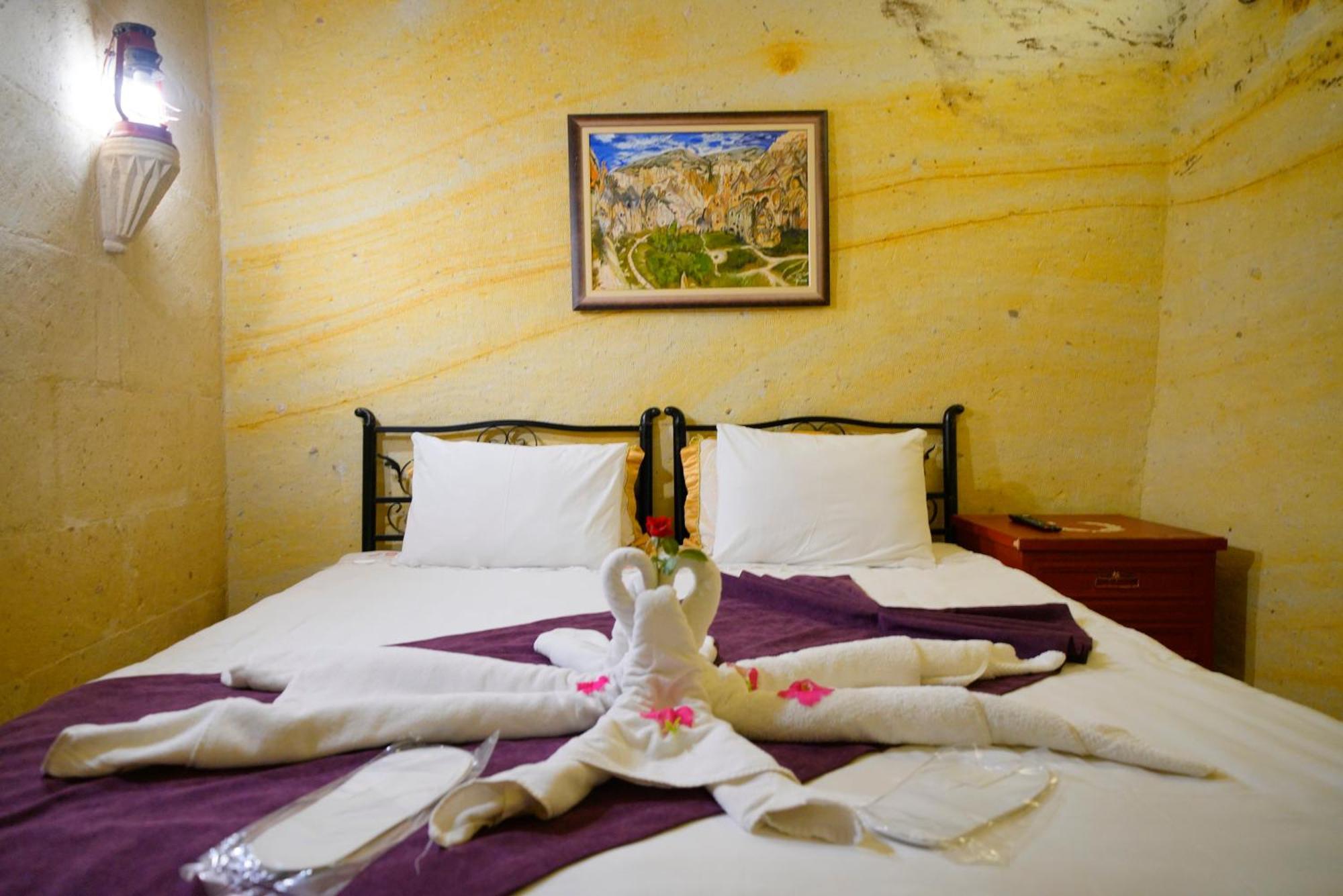 Antik Cave House Hotel Ürgüp Exterior foto