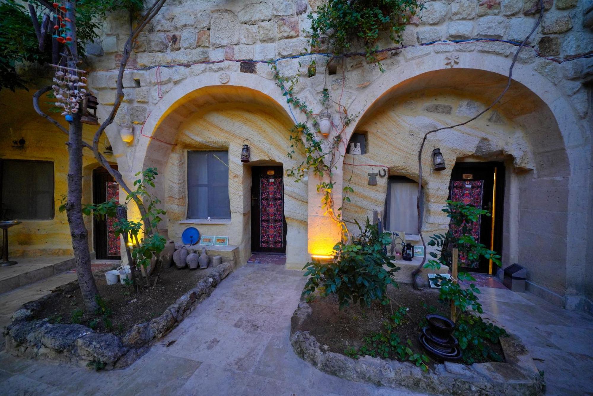 Antik Cave House Hotel Ürgüp Exterior foto