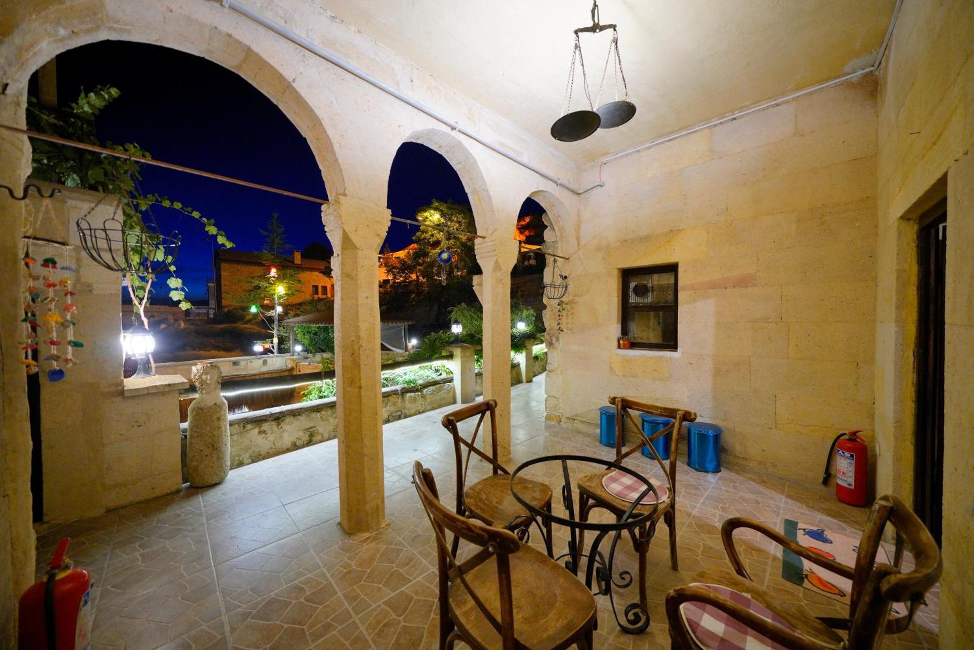 Antik Cave House Hotel Ürgüp Exterior foto